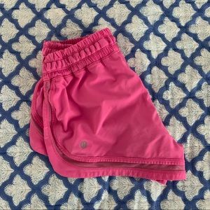 Lululemon Shorts Low Rise 2.5 in